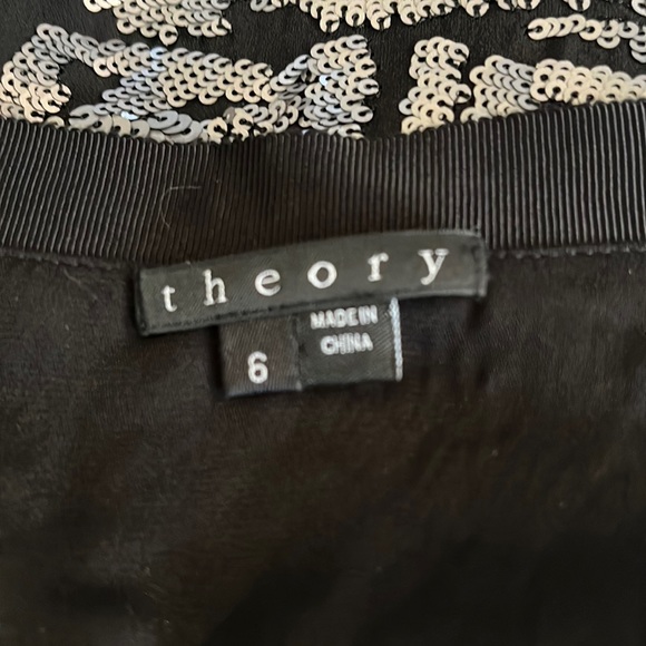 Theory size 6, sequin mini skirt - Picture 2 of 6